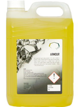 INOQEM Armour 5L keramisk skyllecoating med ekstrem vandafvisende effekt til professionel lakbeskyttelse og dyb glans på lastbiler, biler og maskiner.