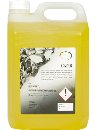 INOQEM Armour 5L keramisk skyllecoating med ekstrem vandafvisende effekt til professionel lakbeskyttelse og dyb glans på lastbiler, biler og maskiner.